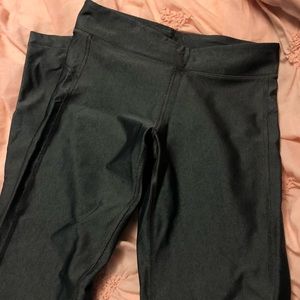 Under Armour leggings!